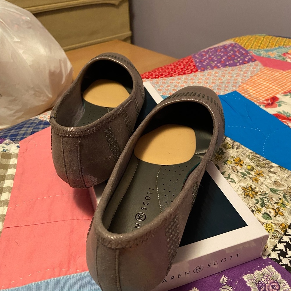 Karen Scott women’s dress shoes